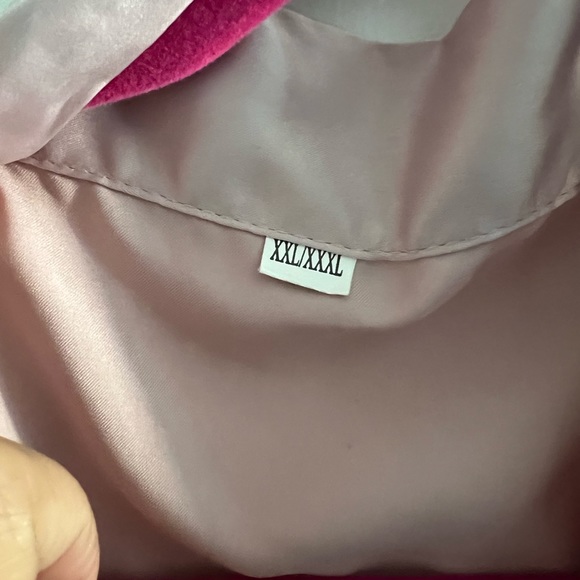 Satin Light Pink Robe - Picture 3 of 3